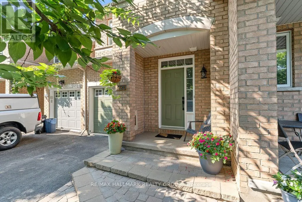 920 SCHOONER CRESCENT