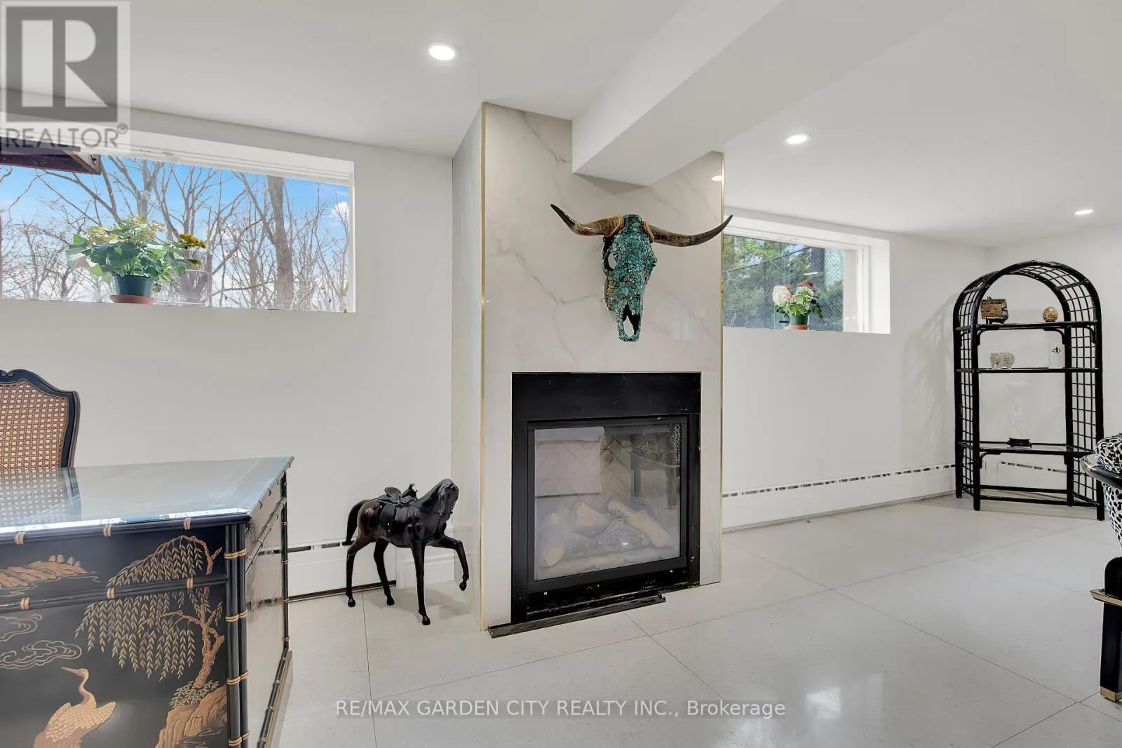 16 FREELAND COURT