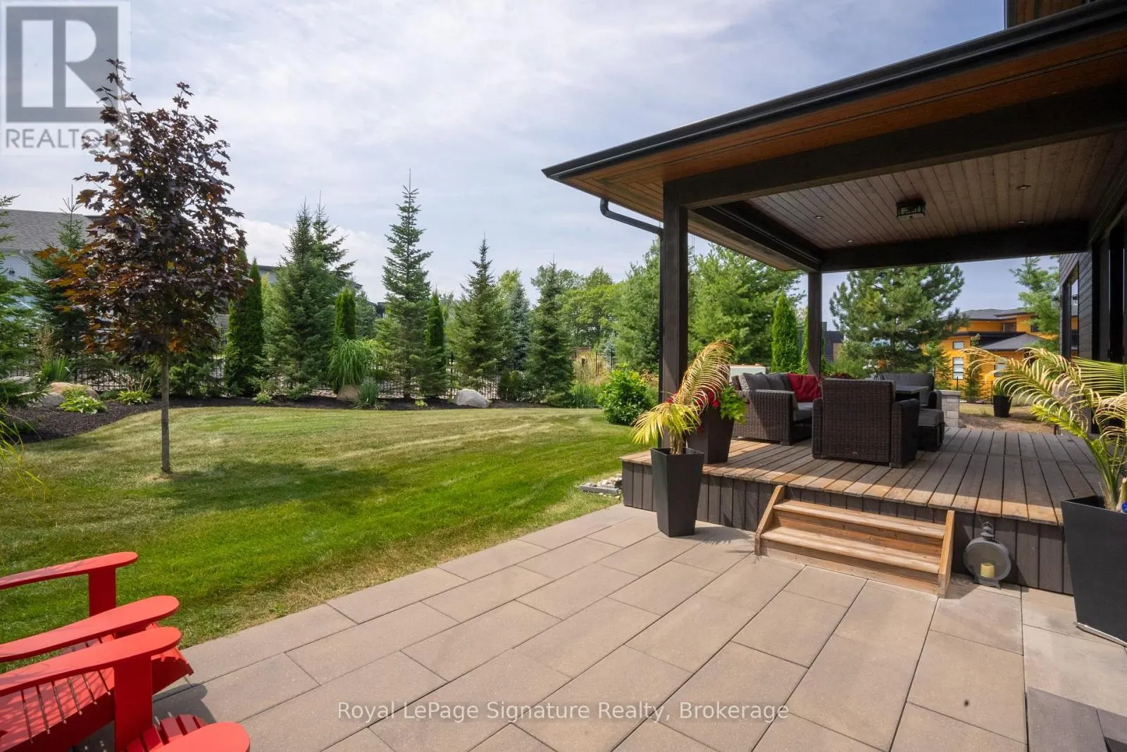 128 ARNOT CRESCENT