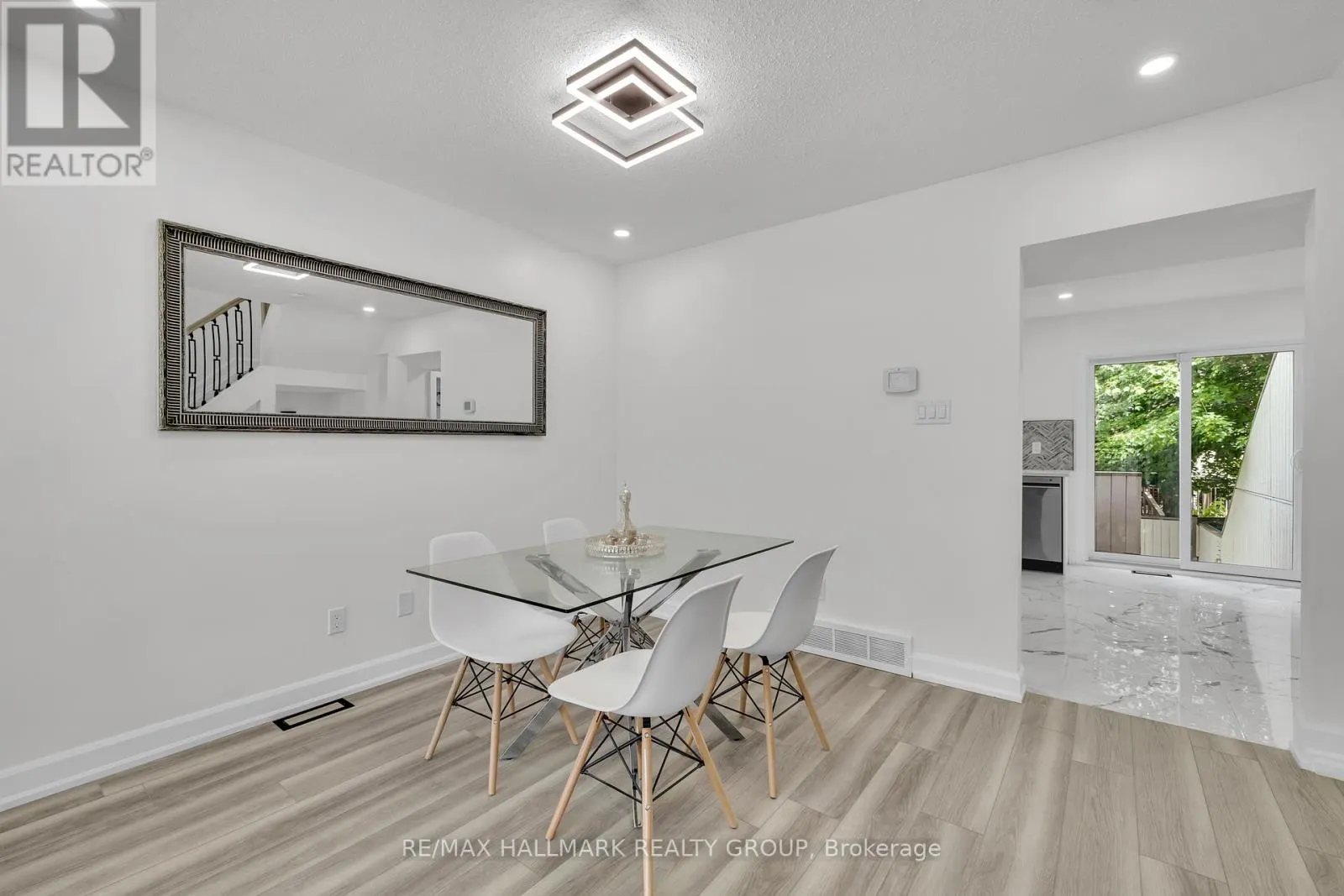 213 BOOTH STREET