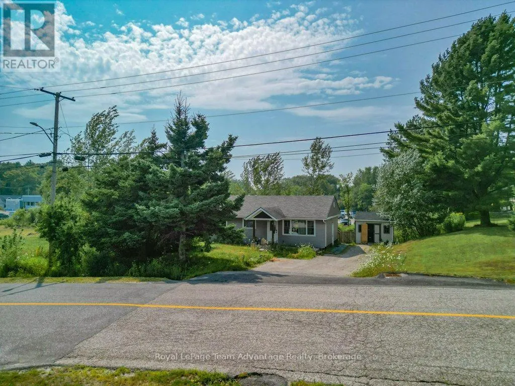 8 EDWARD STREET