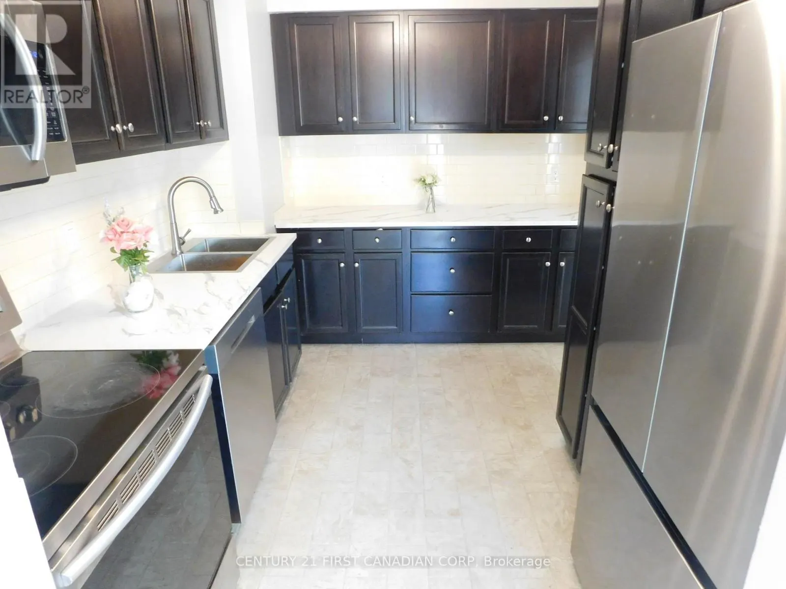 2 - 500 OSGOODE DRIVE, #2