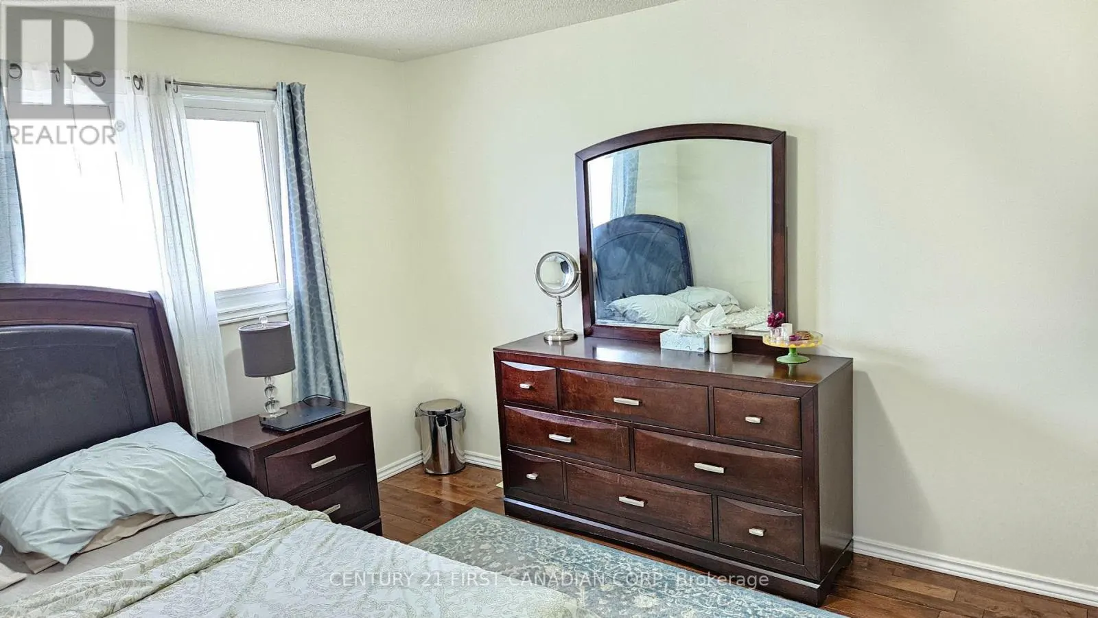 45 LOCUST CRESCENT