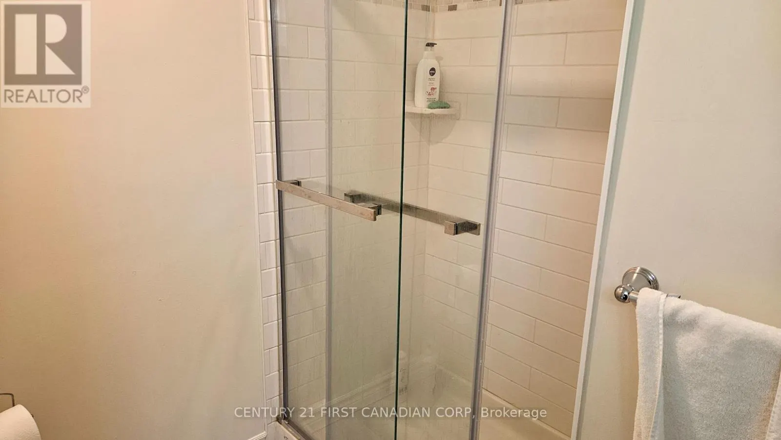 45 LOCUST CRESCENT