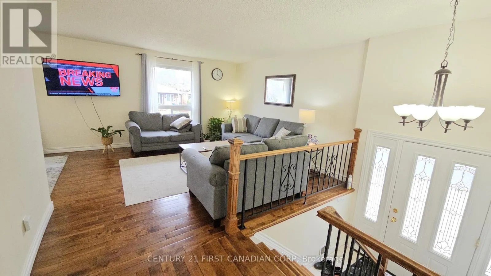 45 LOCUST CRESCENT