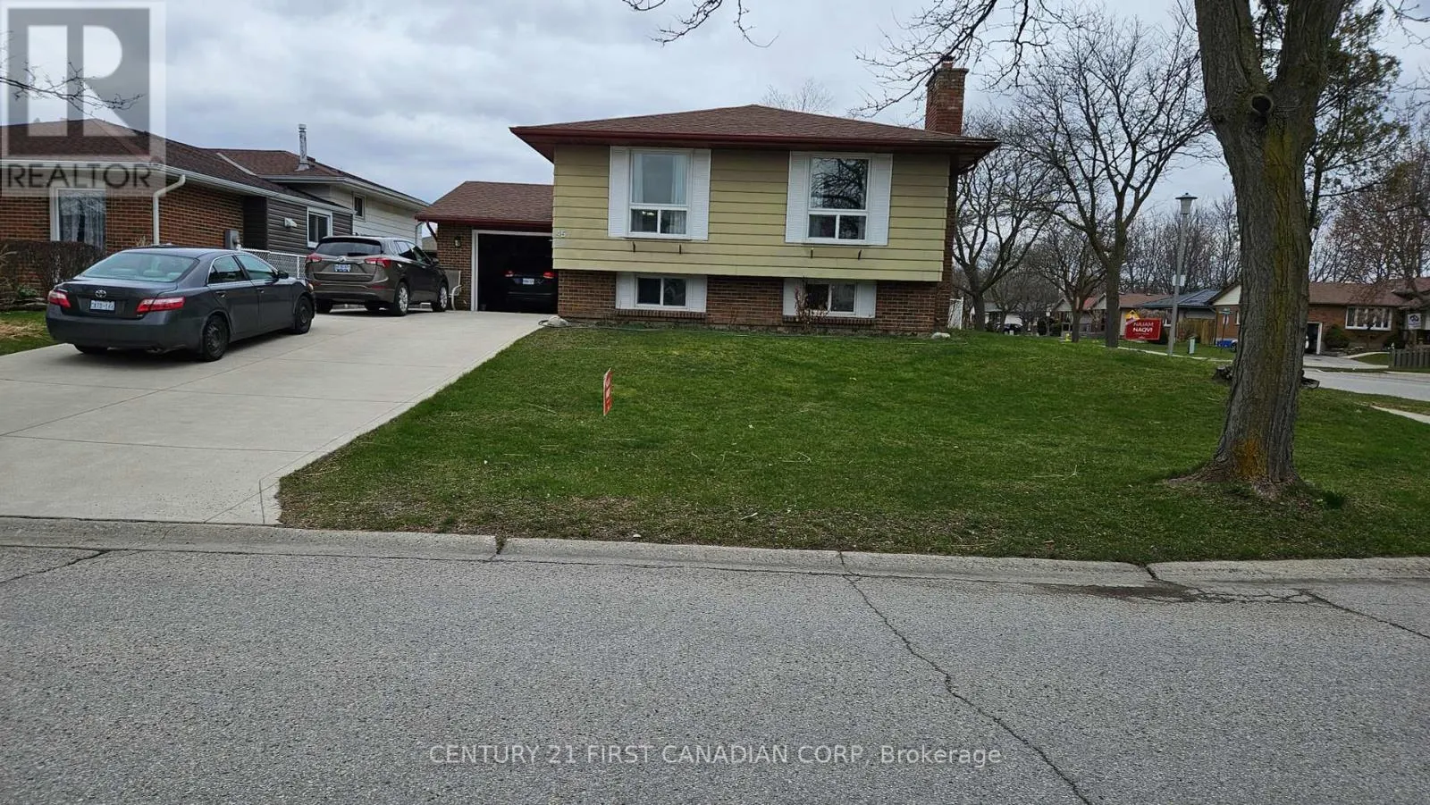 45 LOCUST CRESCENT