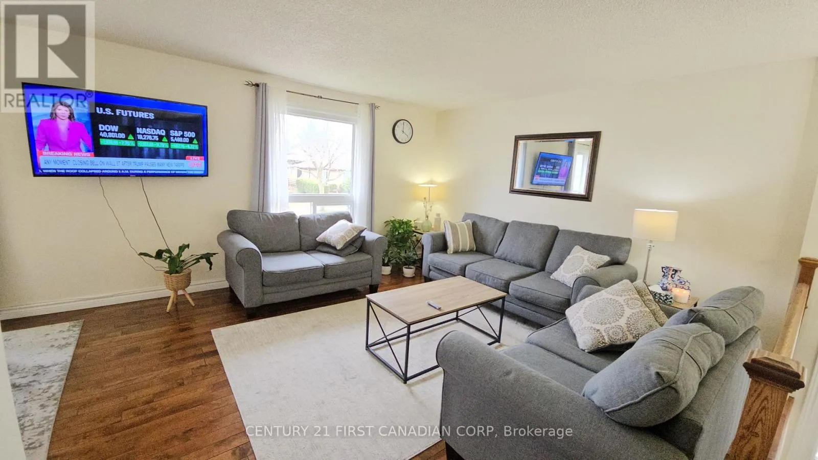 45 LOCUST CRESCENT