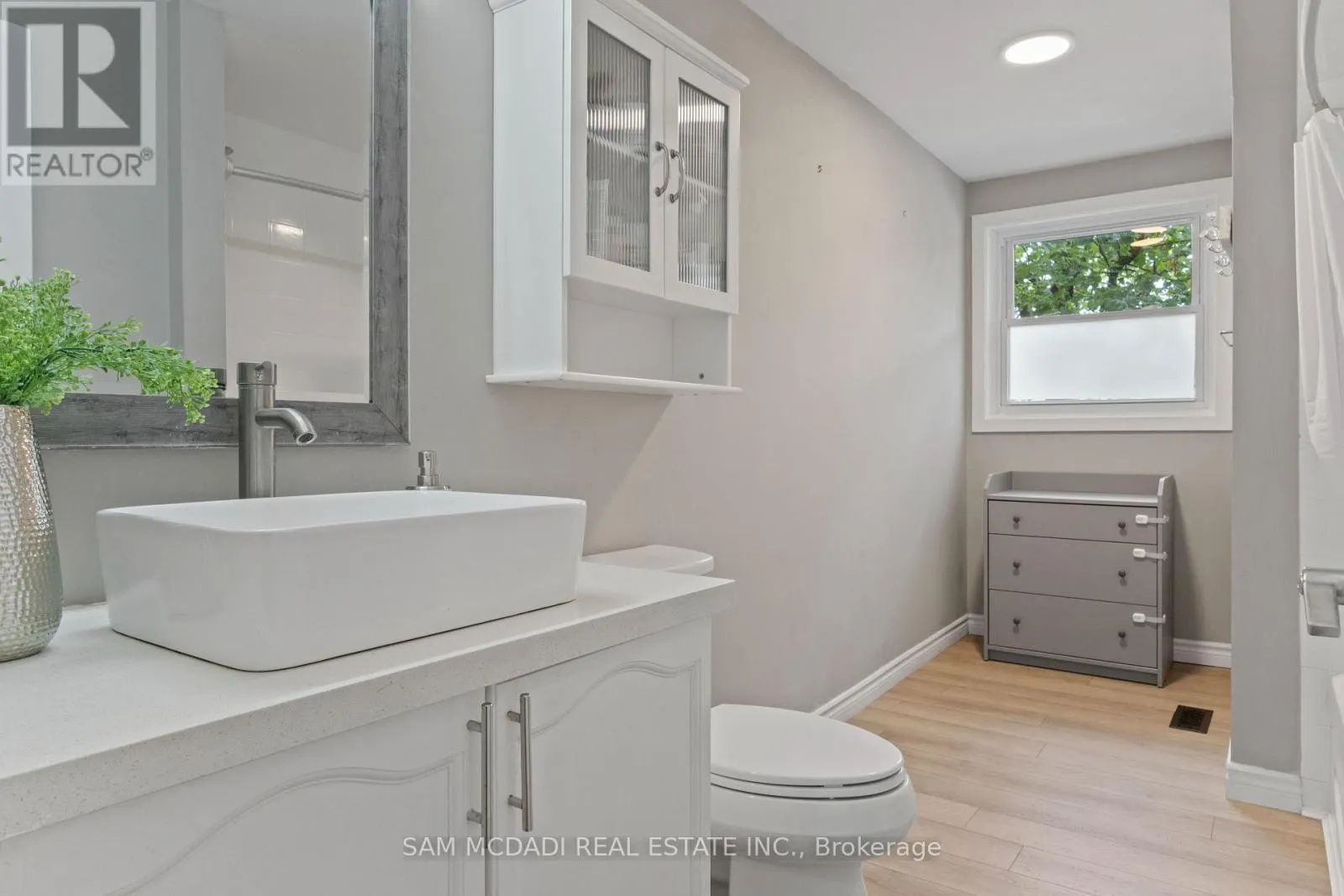 65 EDGEMERE DRIVE