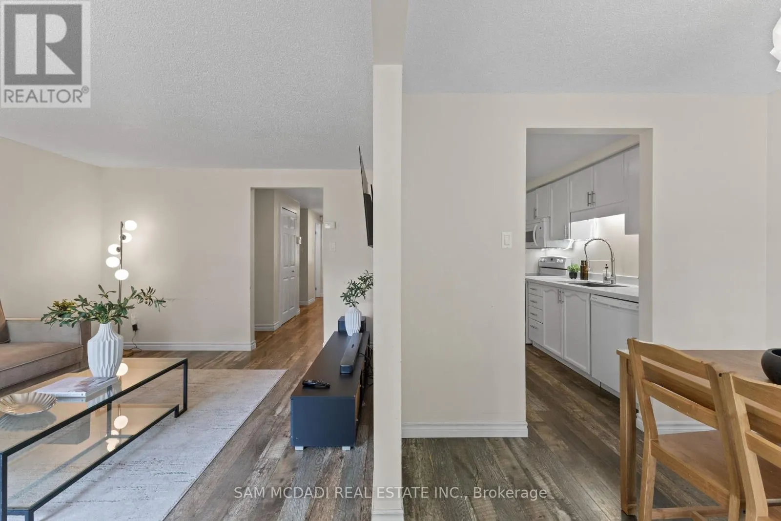 65 EDGEMERE DRIVE