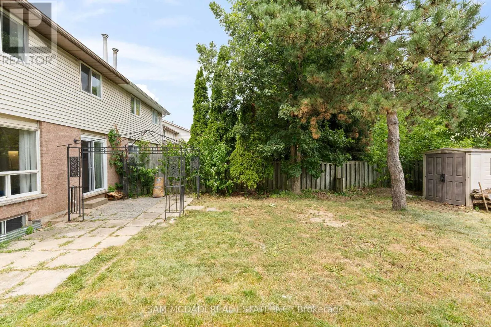 65 EDGEMERE DRIVE