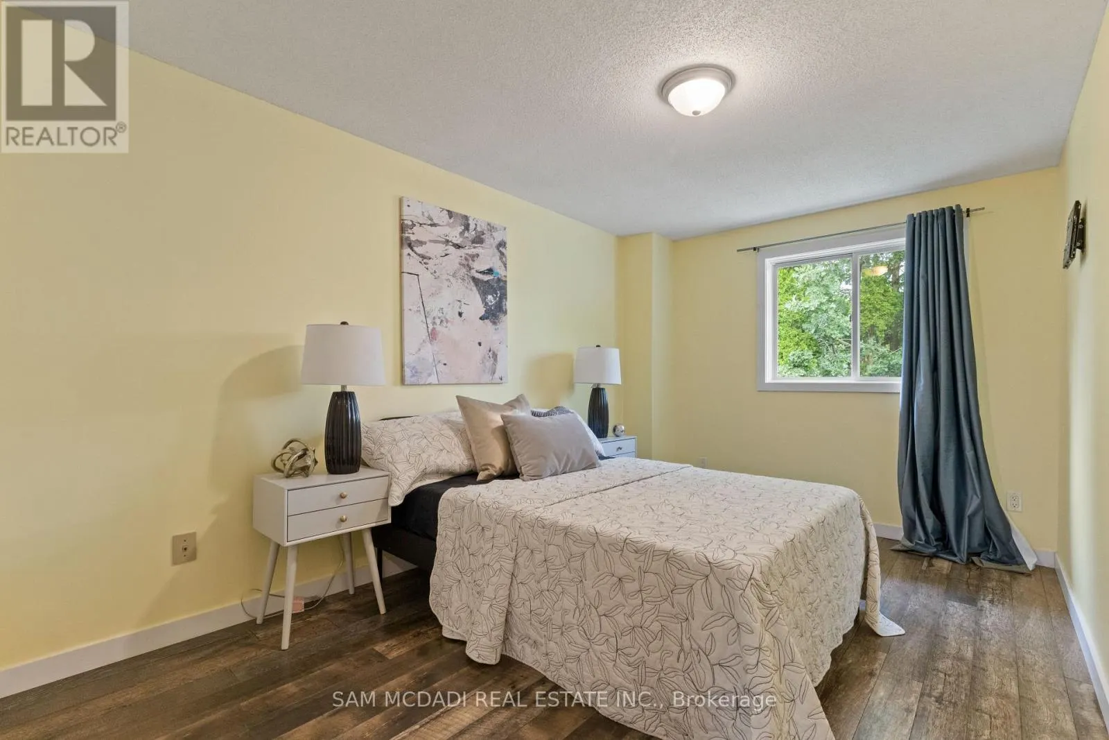65 EDGEMERE DRIVE