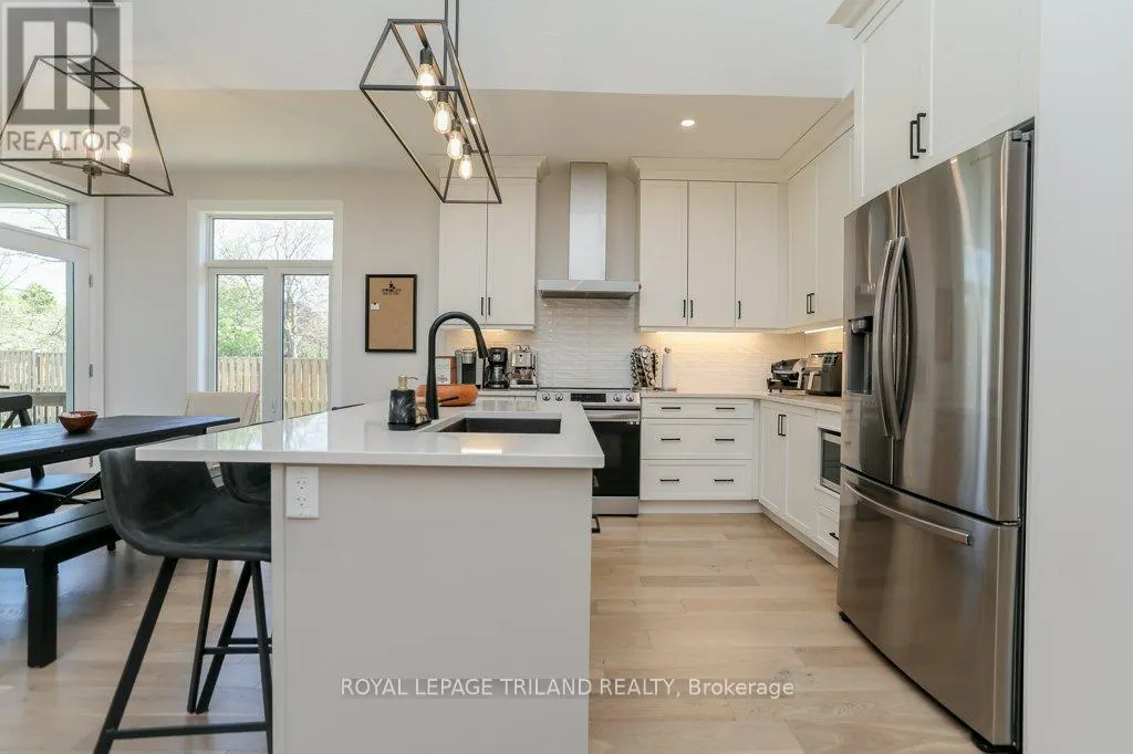 45 COMPASS TRAIL