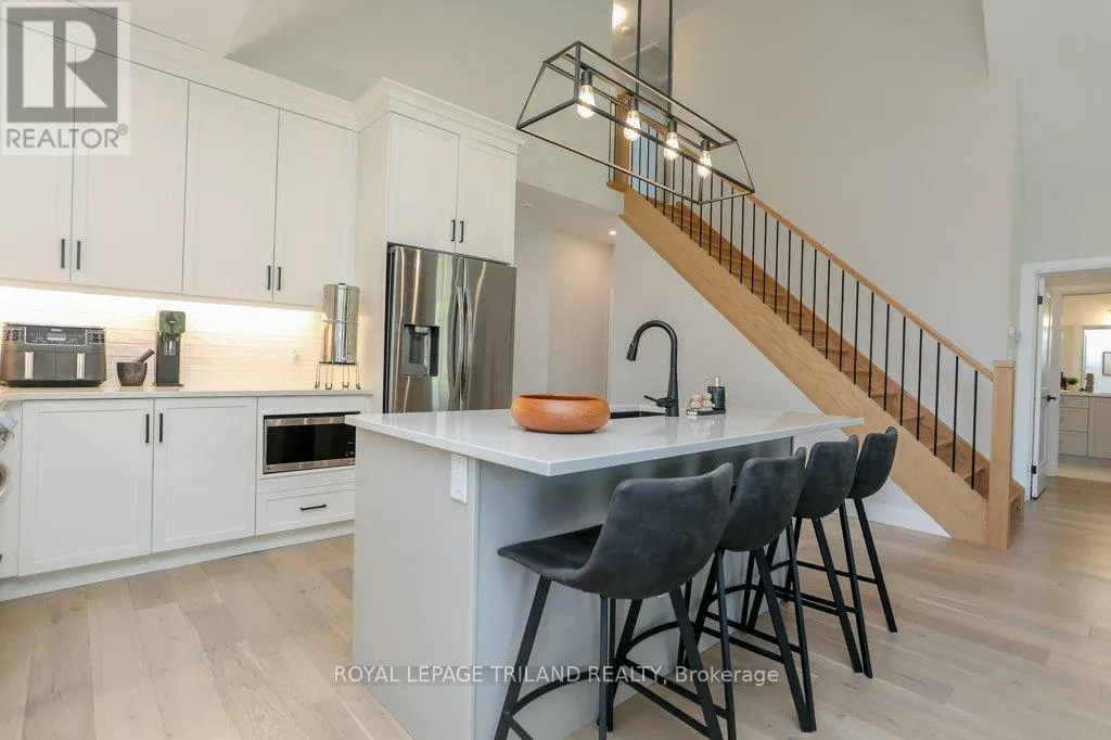 45 COMPASS TRAIL