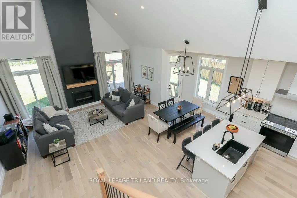 45 COMPASS TRAIL