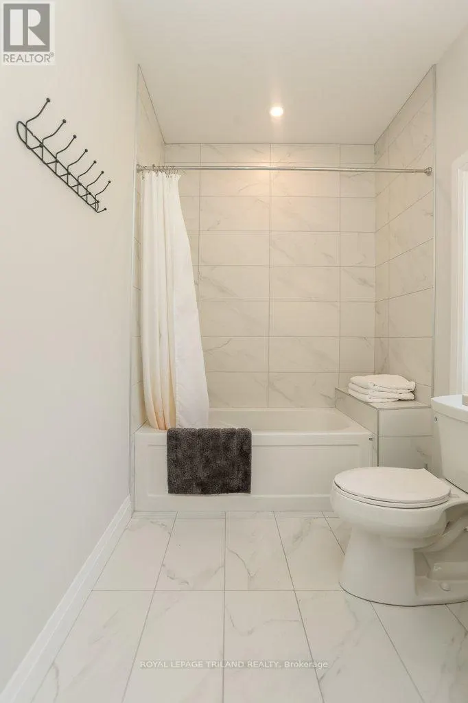 45 COMPASS TRAIL