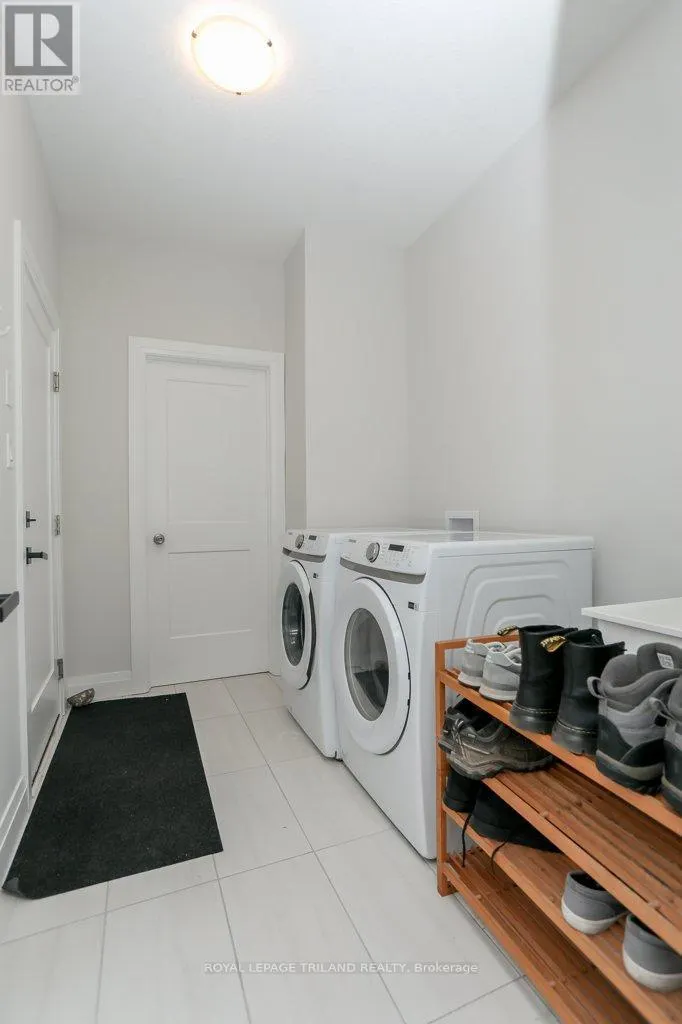 45 COMPASS TRAIL