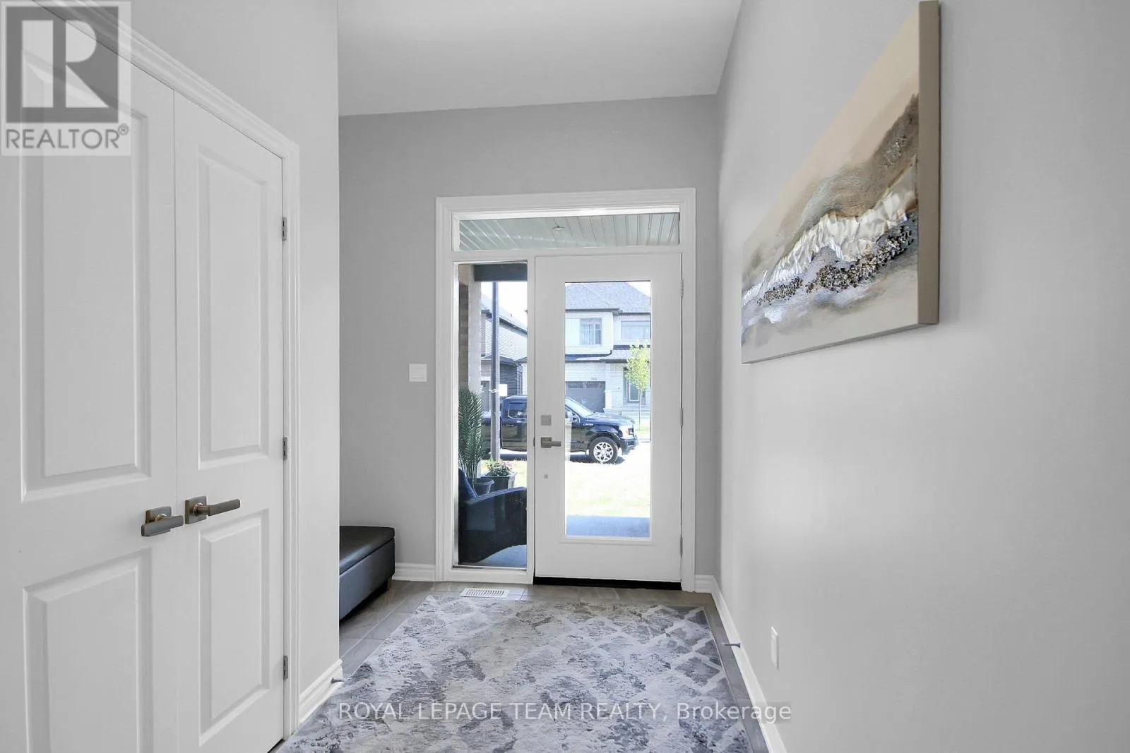 961 BECKTON HEIGHTS W