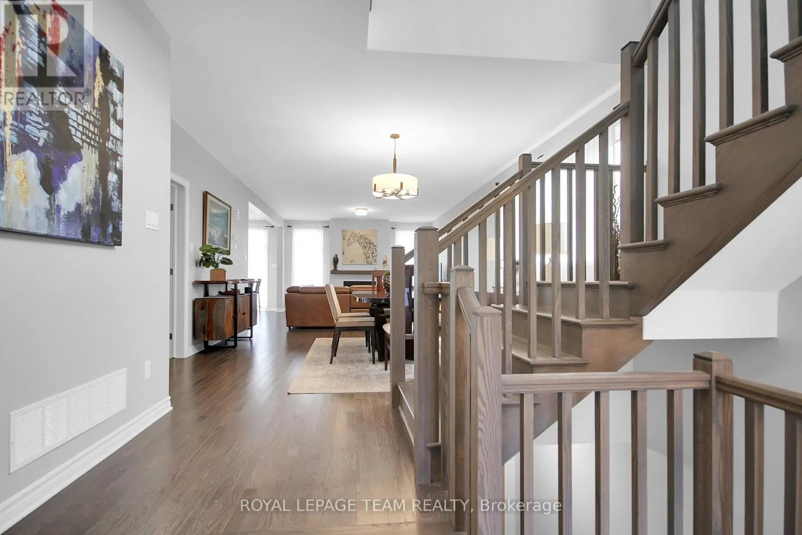 961 BECKTON HEIGHTS W
