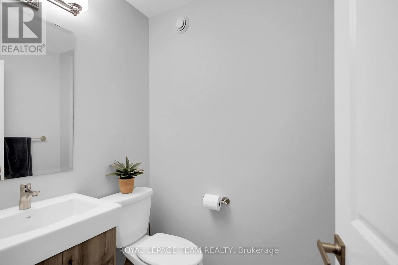 961 BECKTON HEIGHTS W