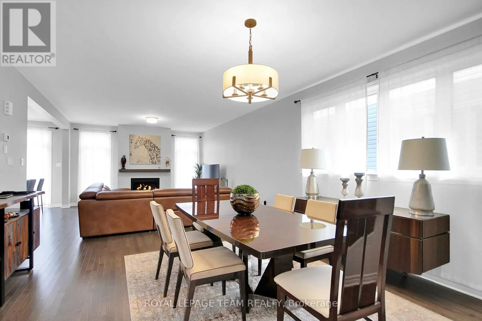 961 BECKTON HEIGHTS W
