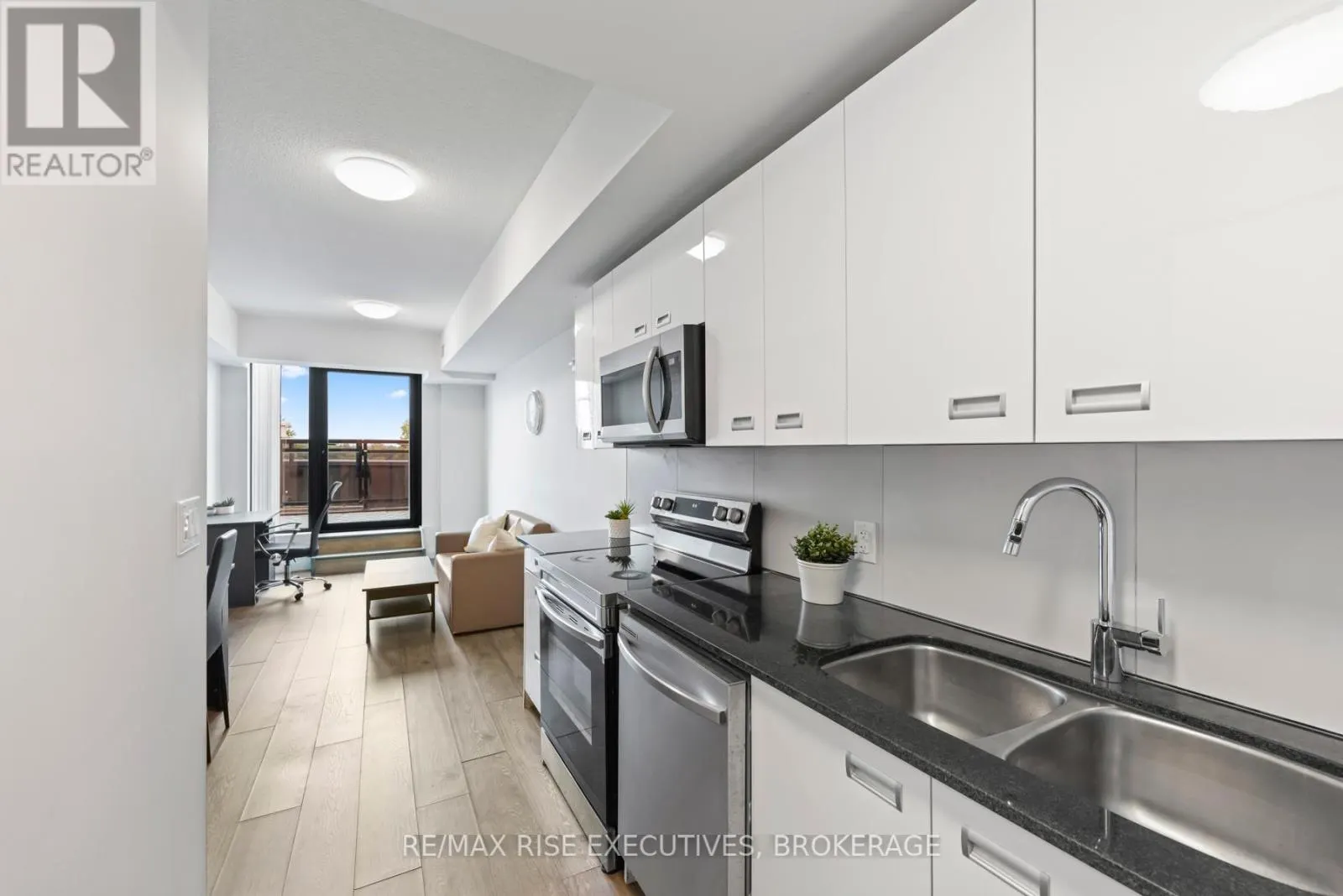 515 - 652 PRINCESS STREET, #515