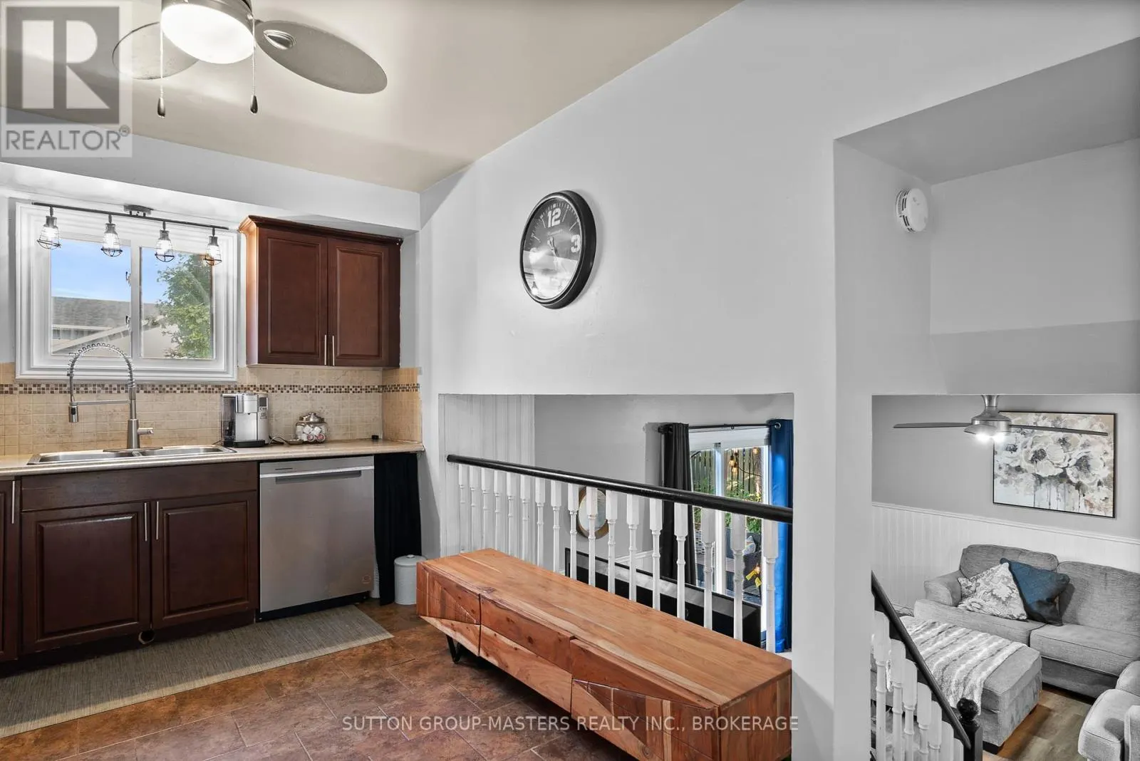 66 NICHOLSON CRESCENT
