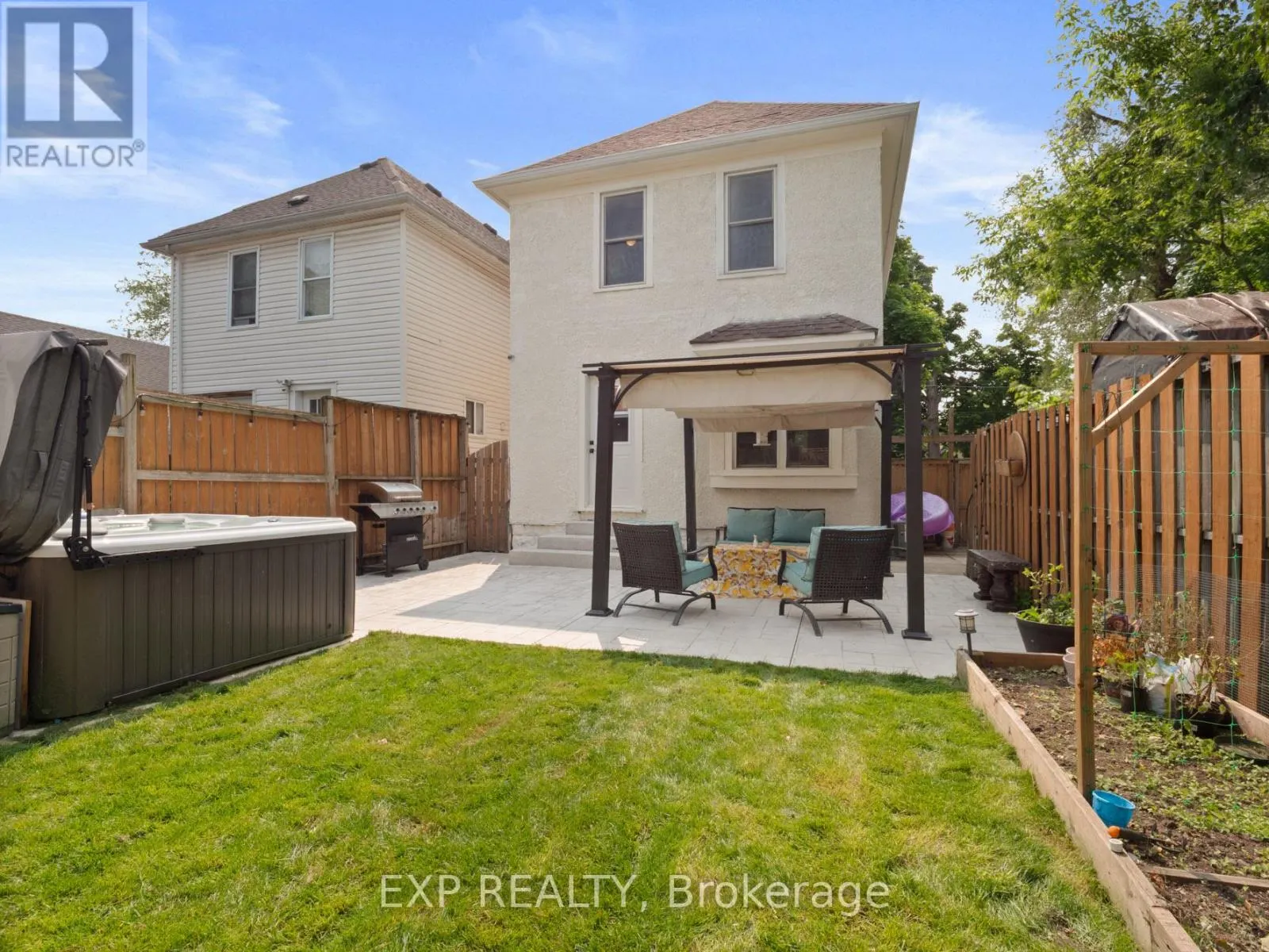 4 WILEY STREET