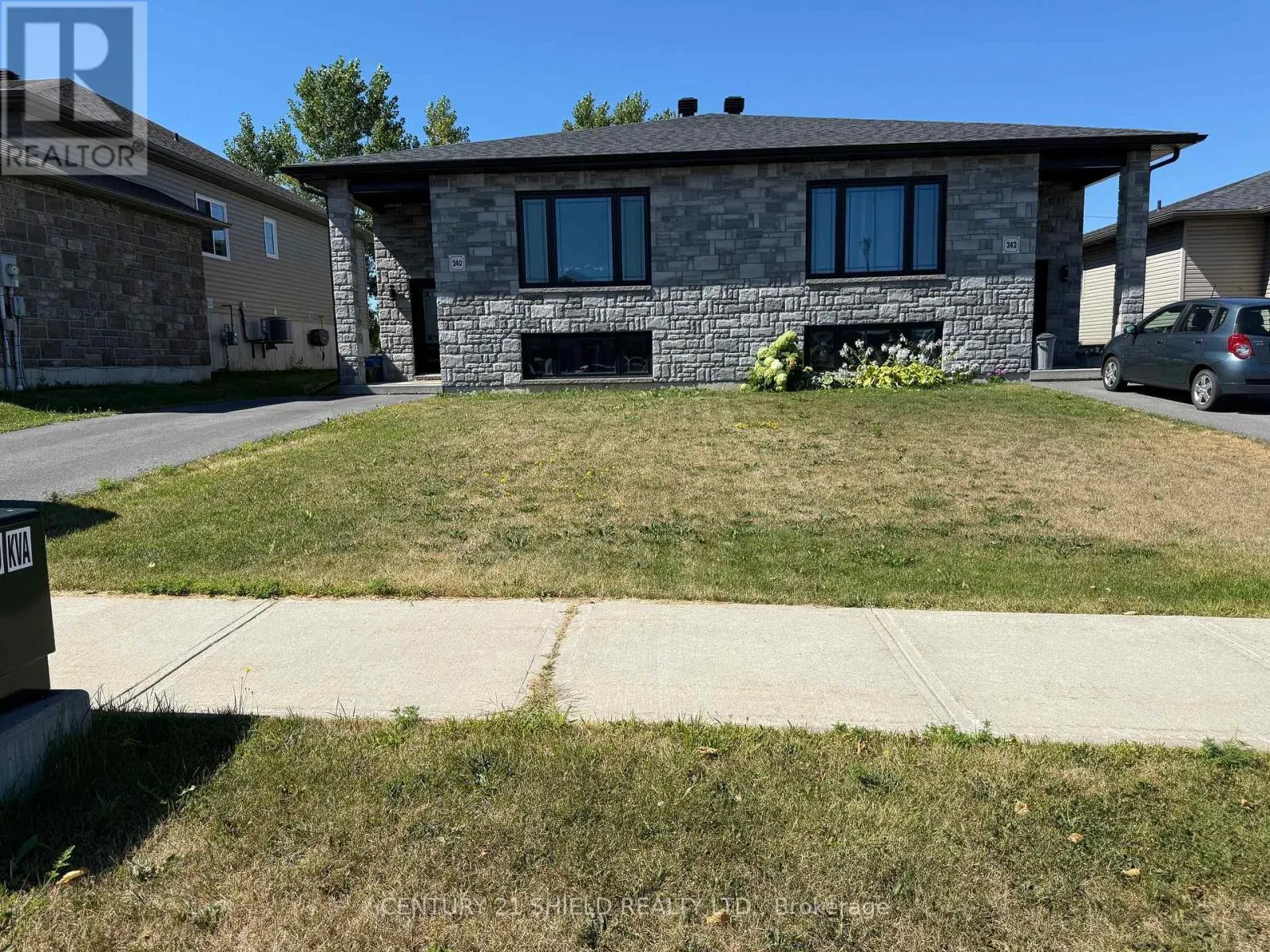 240 GLEN NORA DRIVE