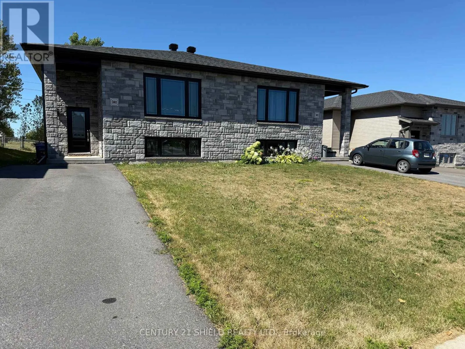 240 GLEN NORA DRIVE