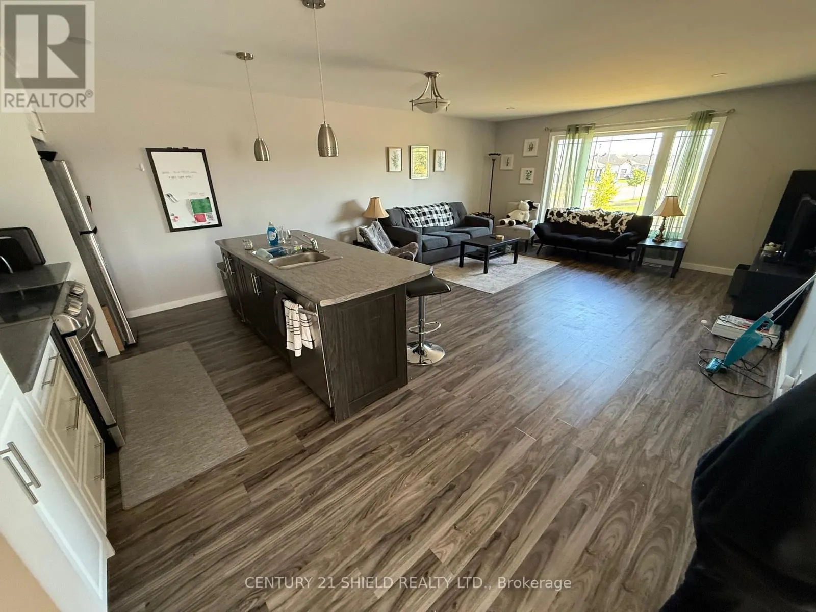 240 GLEN NORA DRIVE