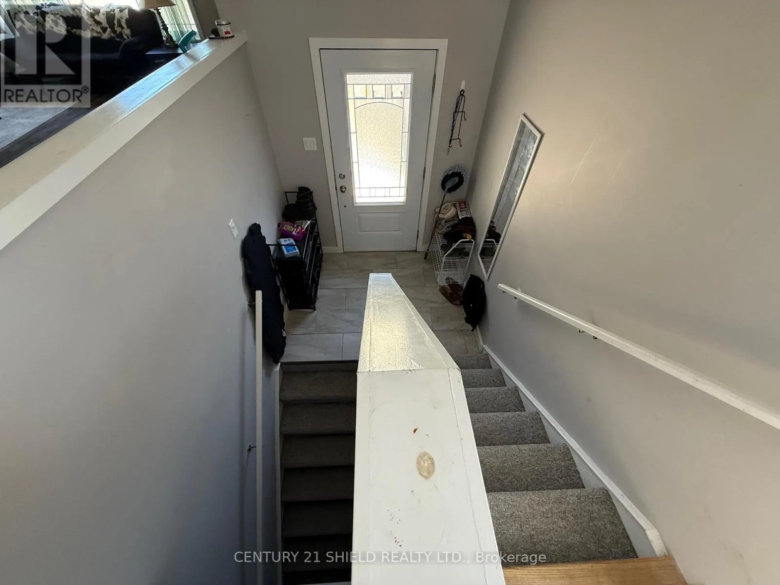 240 GLEN NORA DRIVE
