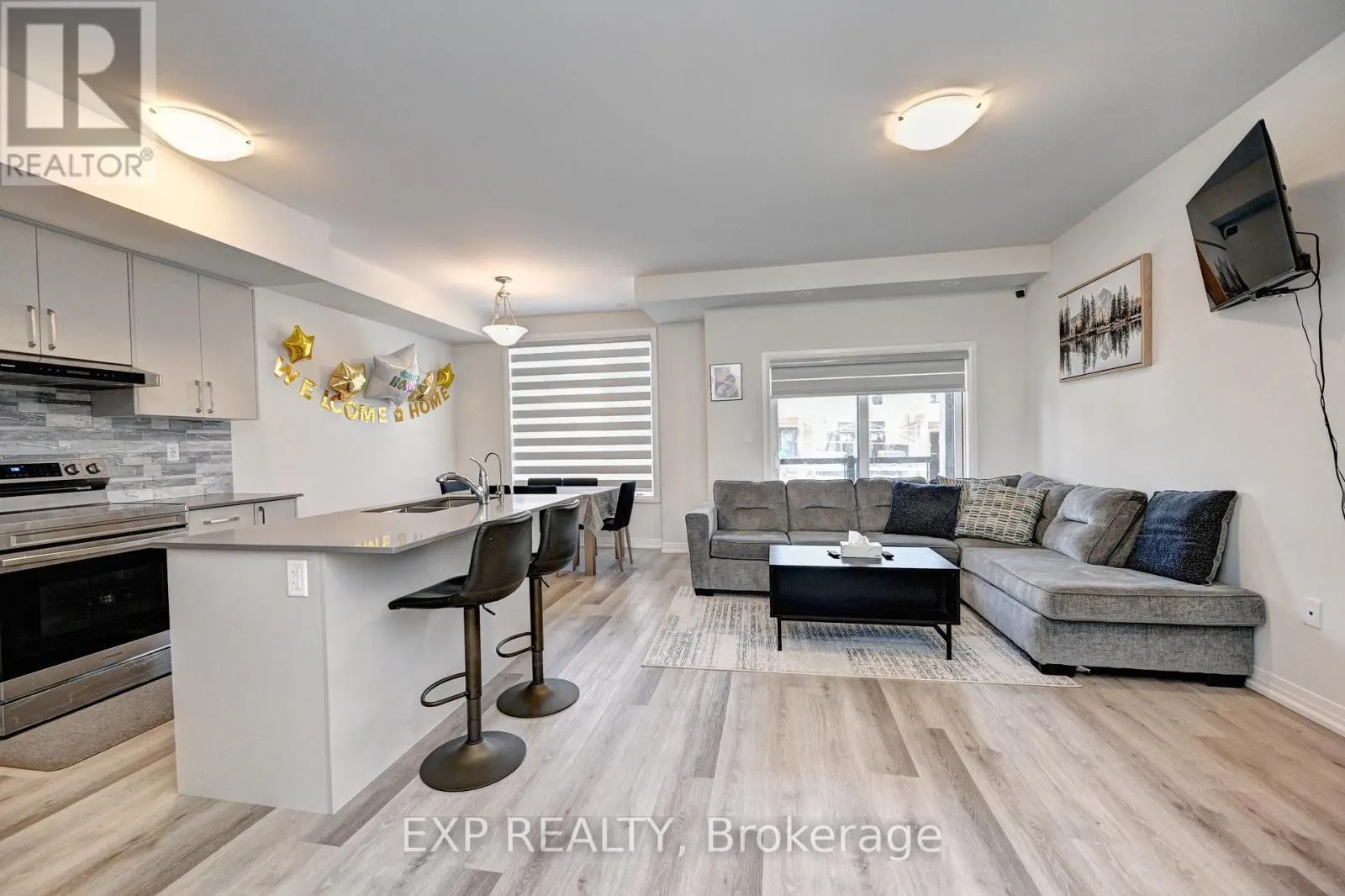 161 - 155 EQUESTRIAN WAY