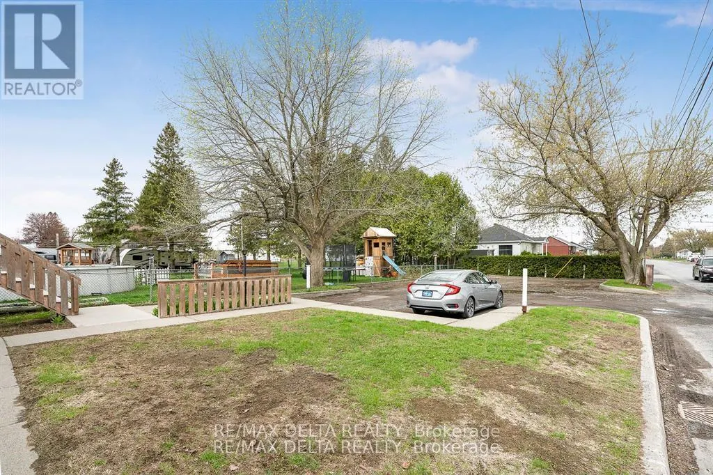 406 A-C, 596 A-C - 406-408 TELEGRAPH ROAD