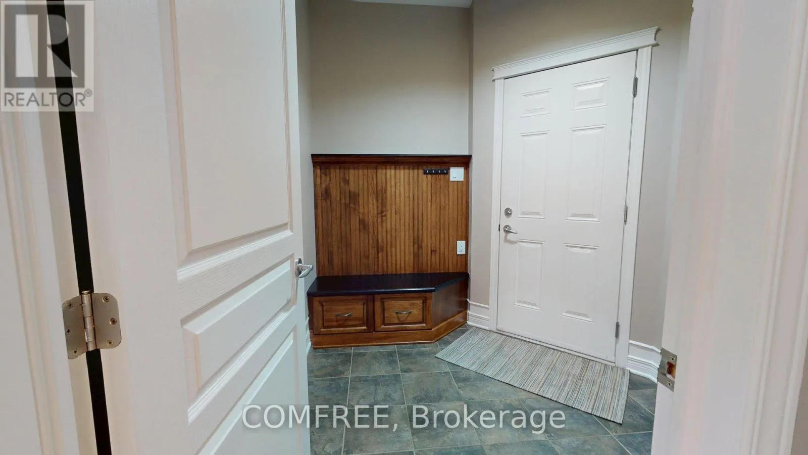 176 SOLERA CIRCLE