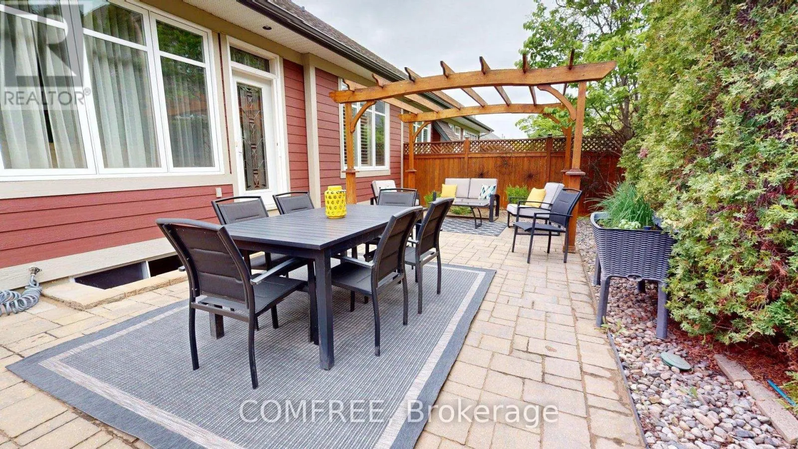 176 SOLERA CIRCLE