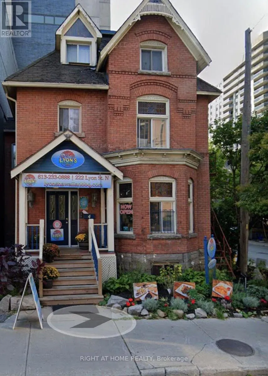 2 - 222 LYON STREET N