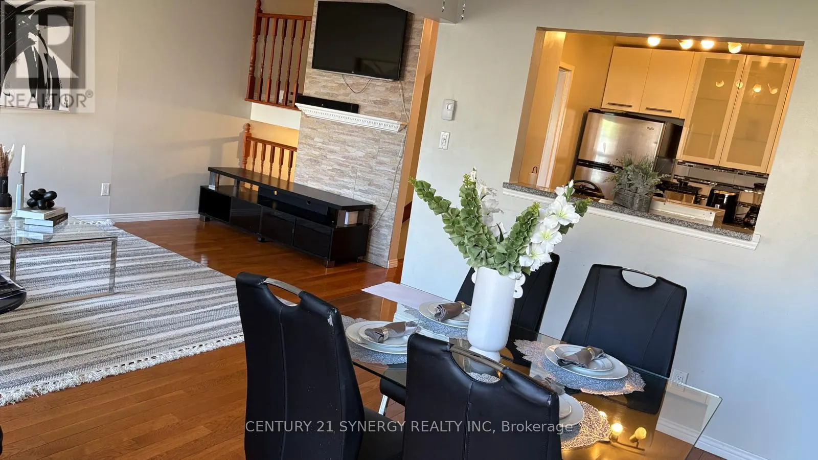17 - 3415 UPLANDS DRIVE