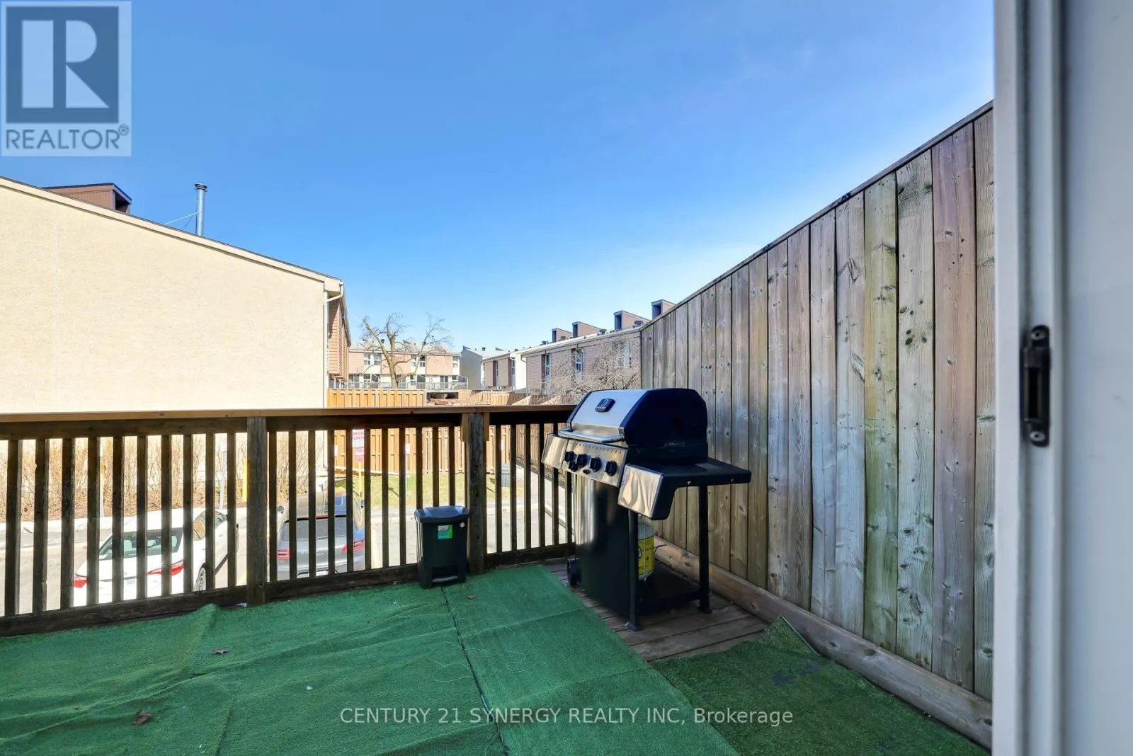 17 - 3415 UPLANDS DRIVE