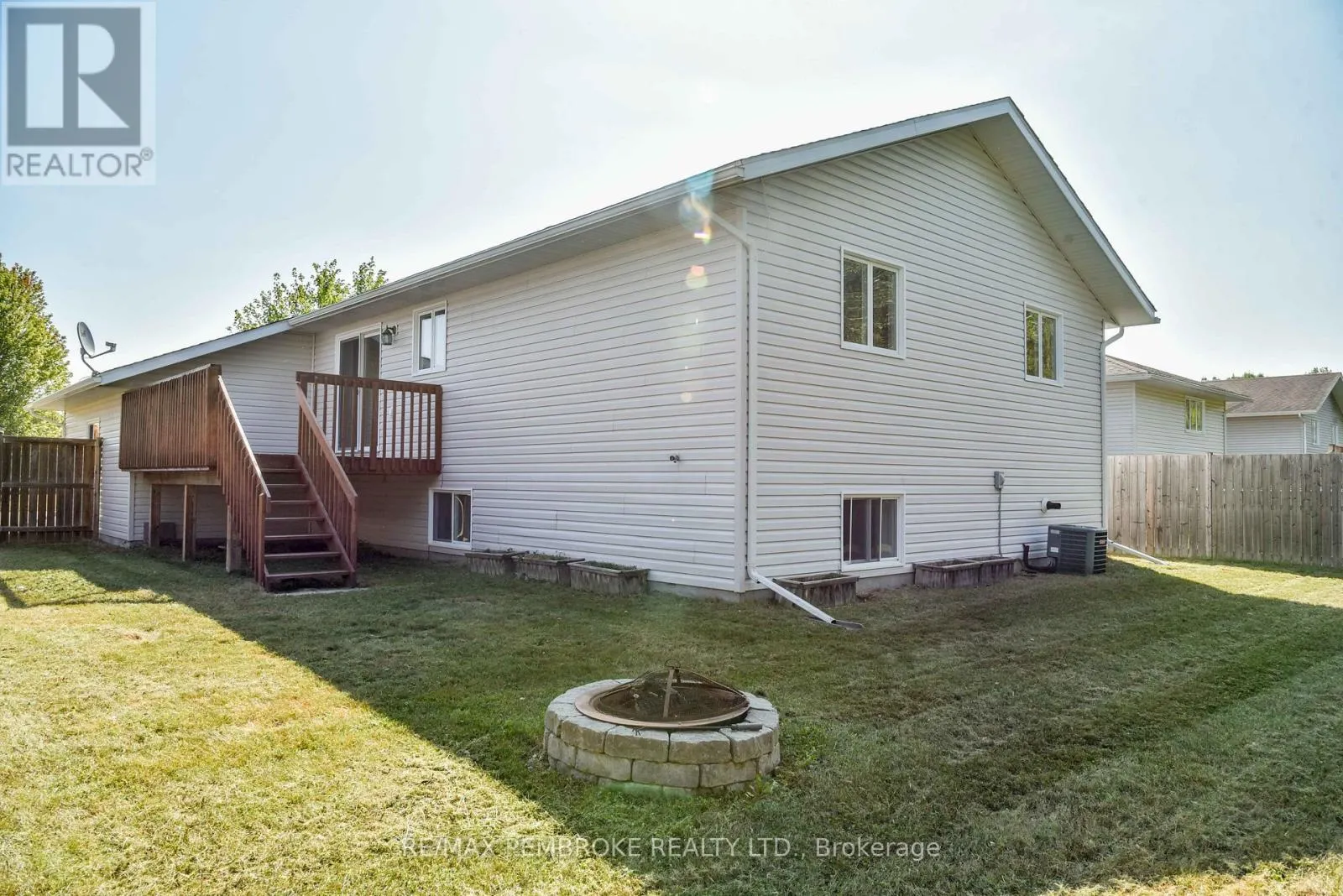 49 OAK AVENUE