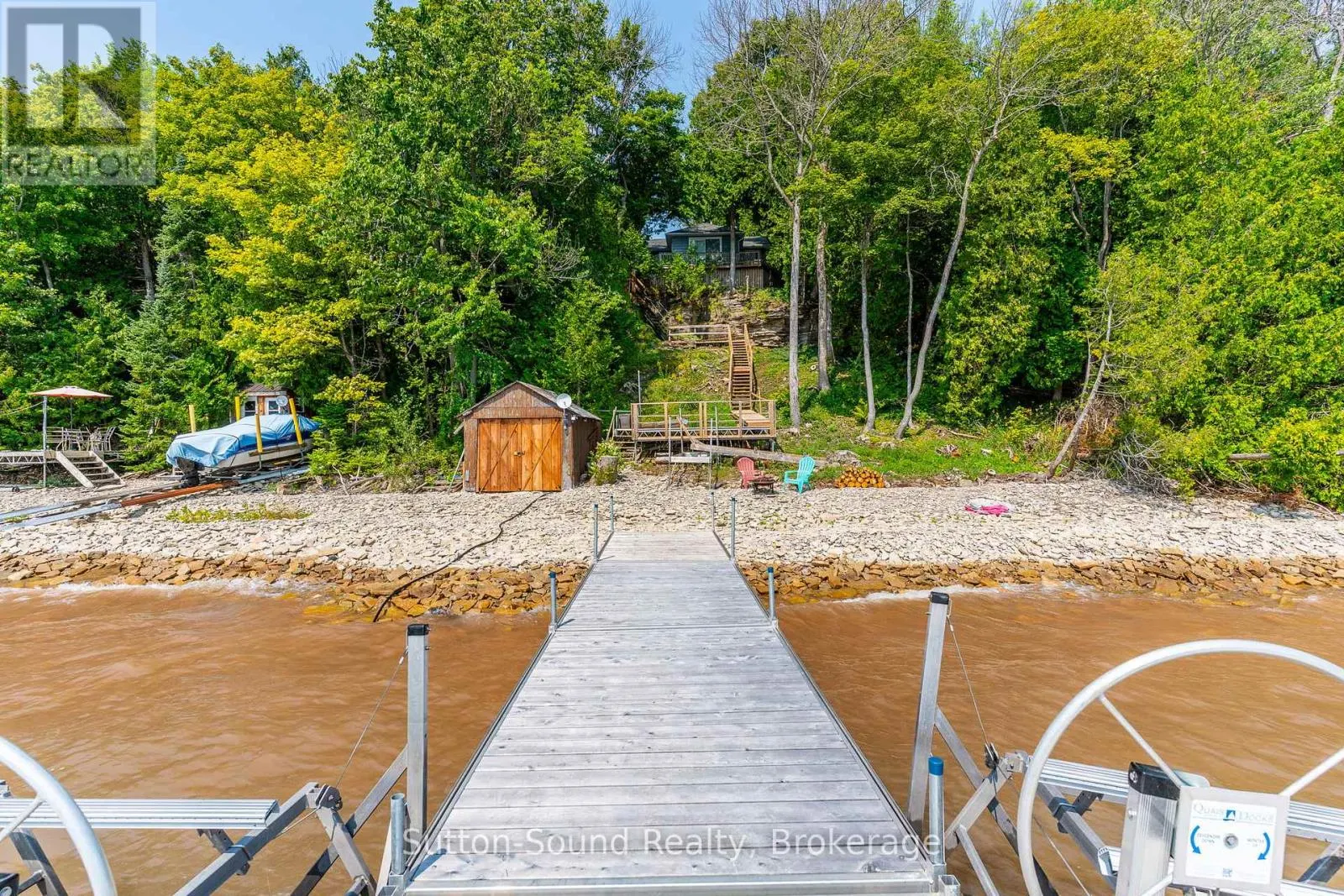 606 MALLORY BEACH ROAD