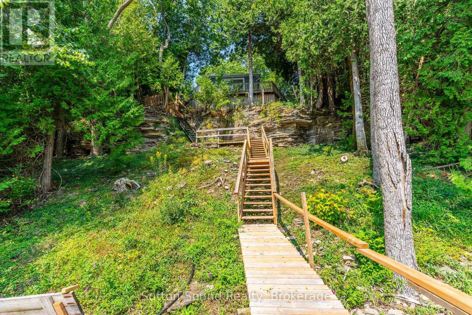 606 MALLORY BEACH ROAD