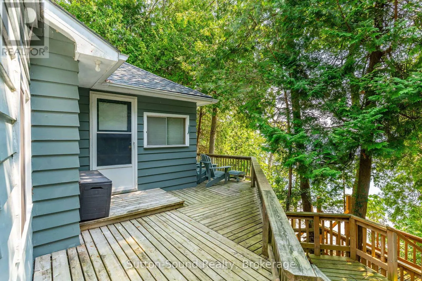 606 MALLORY BEACH ROAD