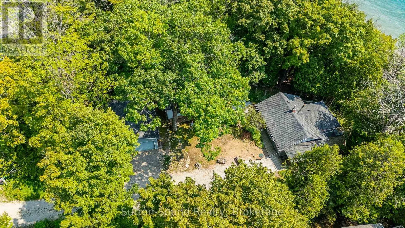 606 MALLORY BEACH ROAD