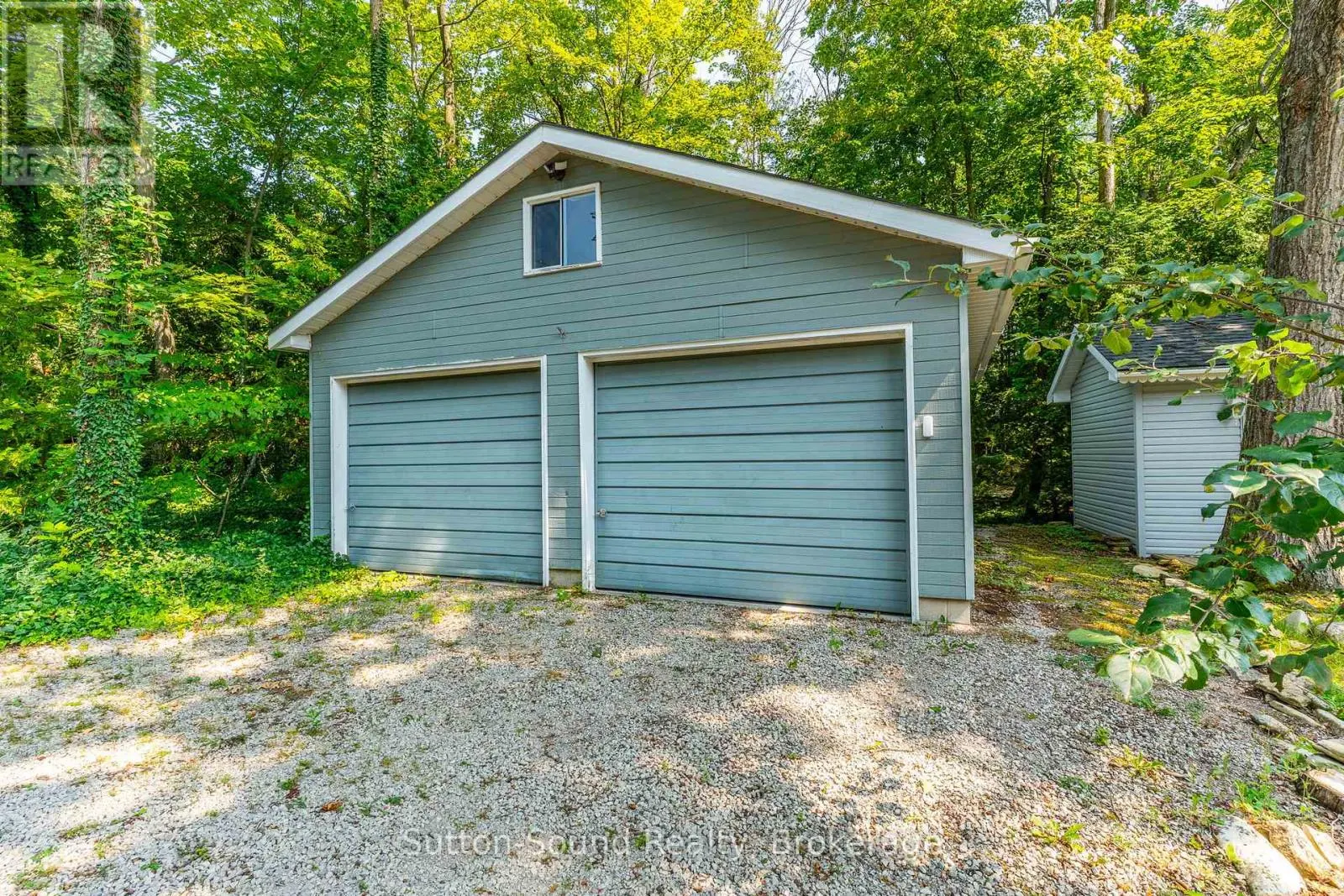 606 MALLORY BEACH ROAD
