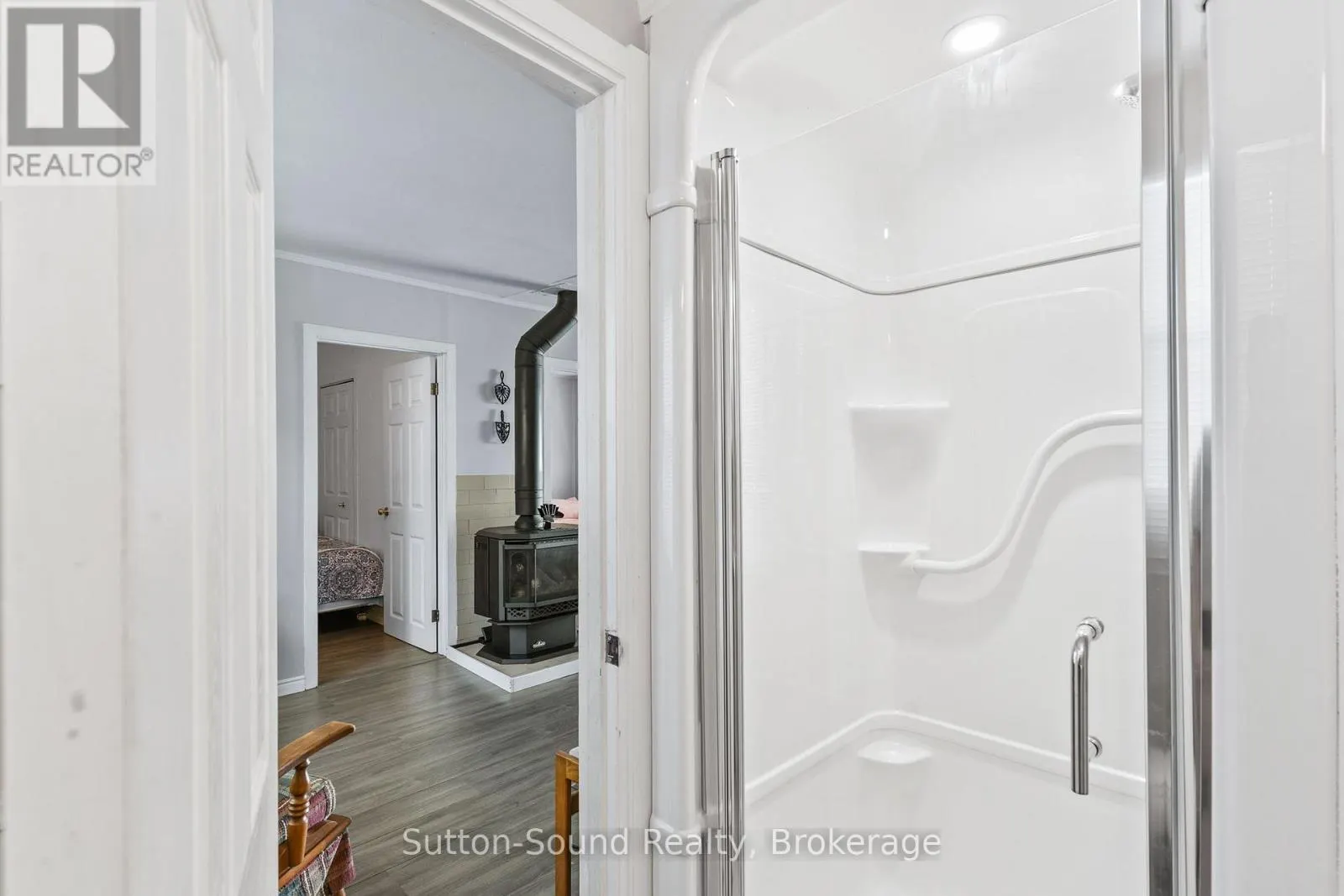 606 MALLORY BEACH ROAD