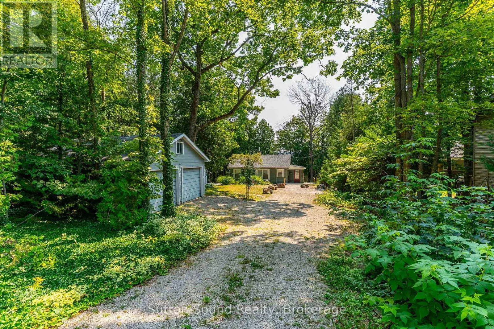 606 MALLORY BEACH ROAD