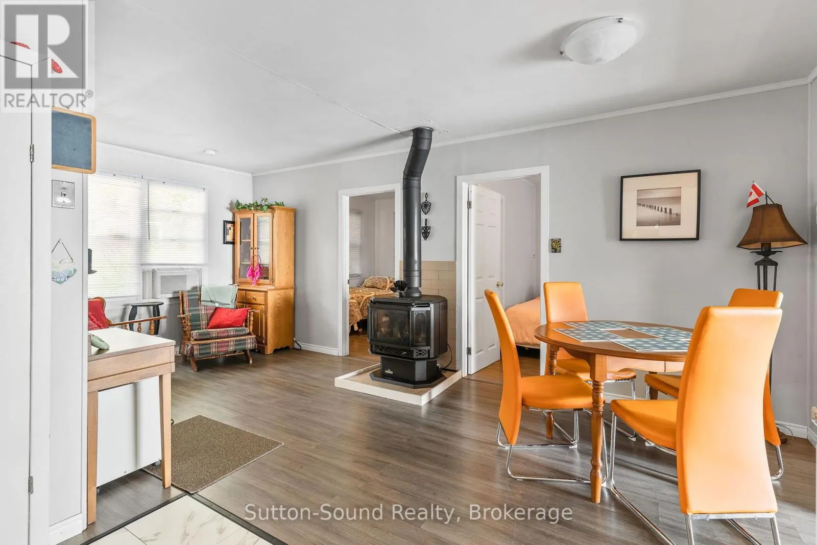606 MALLORY BEACH ROAD