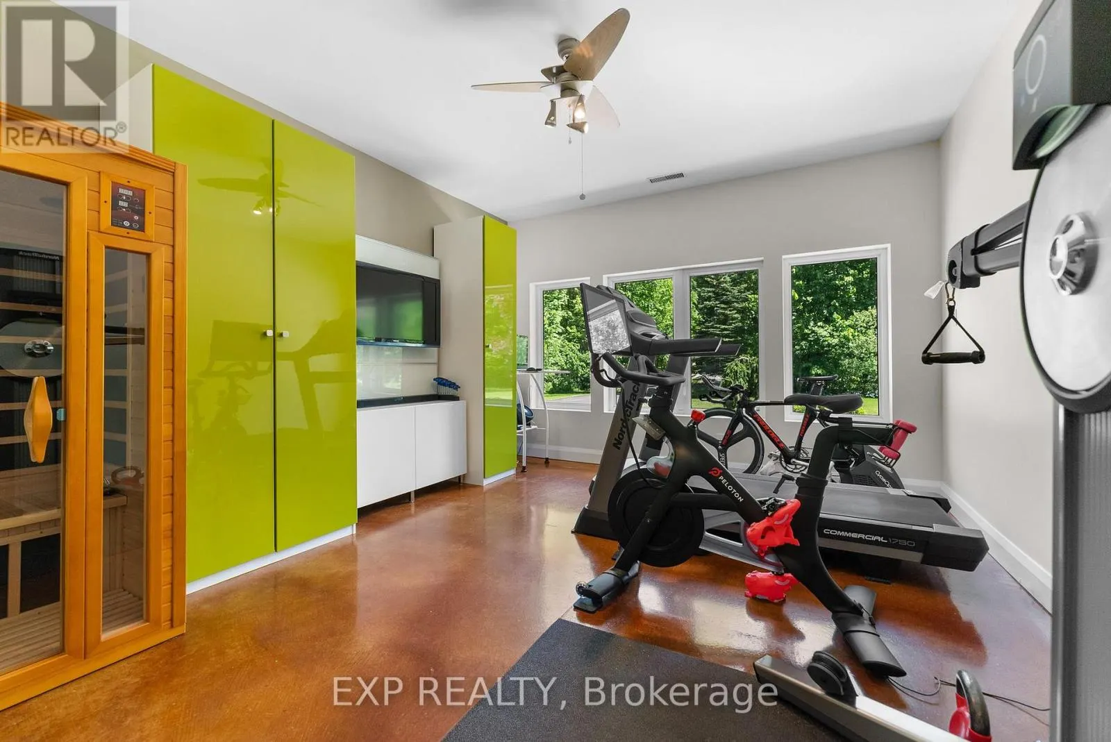 5759 QUEENSCOURT CRESCENT