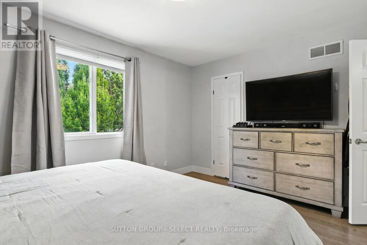 281 ELLERSLIE ROAD