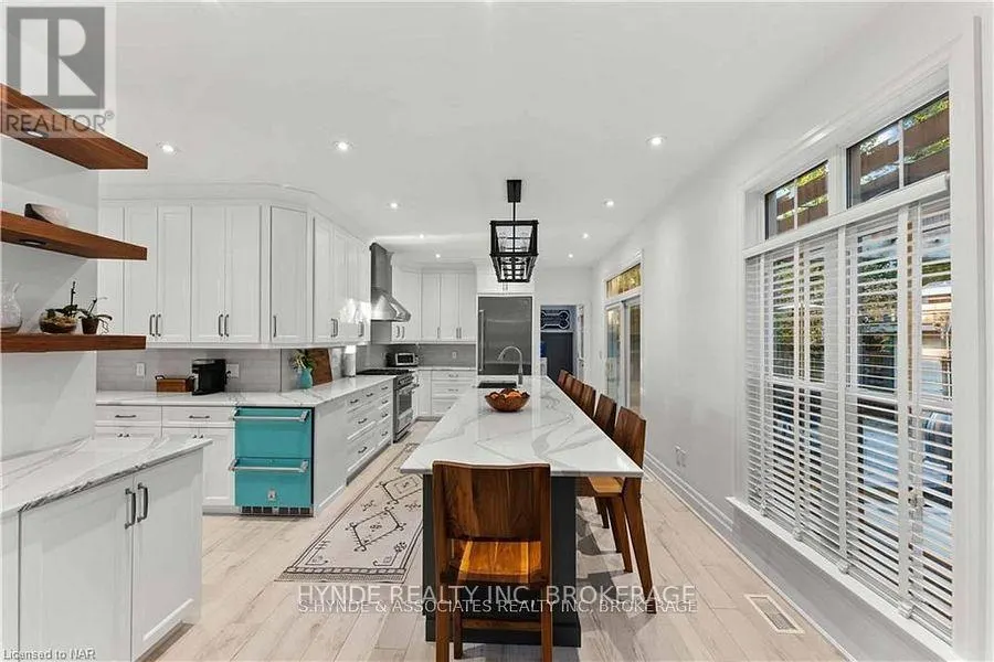 16 RED HAVEN DRIVE
